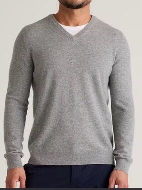 Quince Men Mongolian Cashmere V-Neck Sweater Gray Lightweight Size L